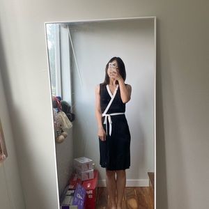 DVF black and white cute dress